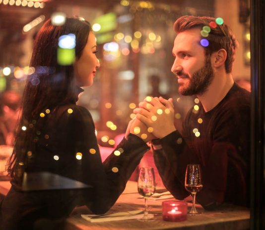 10 Exciting Ways to Reignite the Spark in Your Marriage: From Communication to Creativity